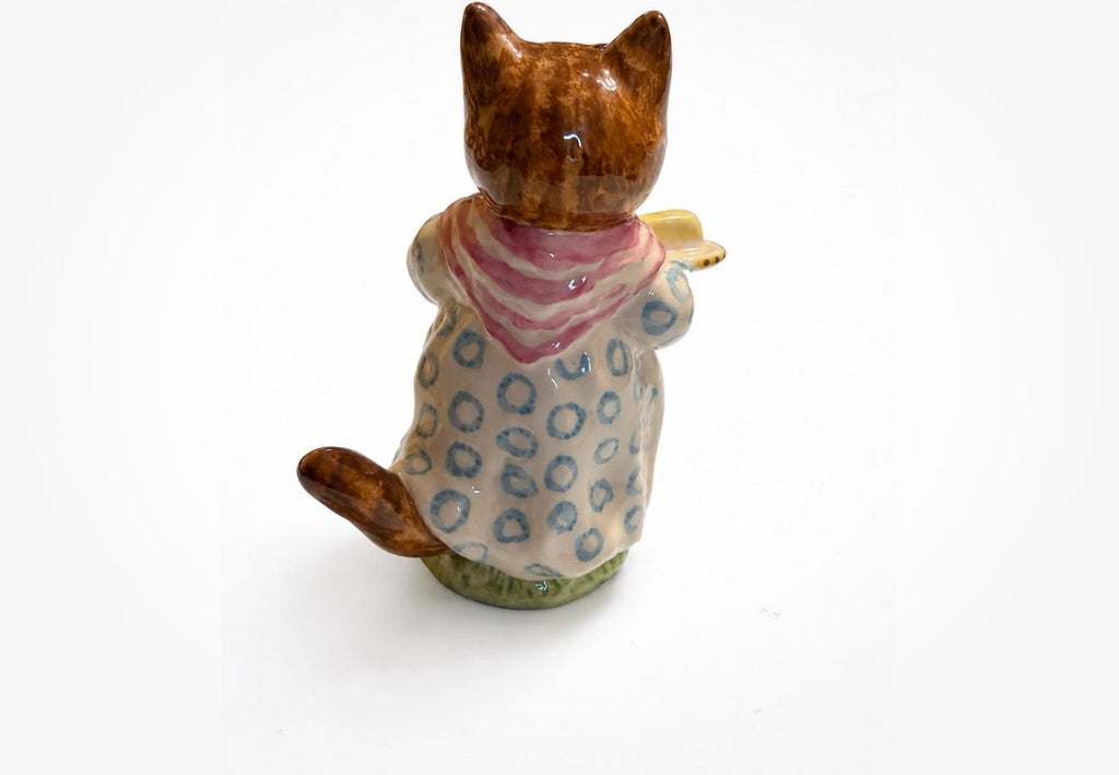 Royal Albert Mrs. Ribby Figurine Beatrix Potter 1989 England Cat with Pie & Jug