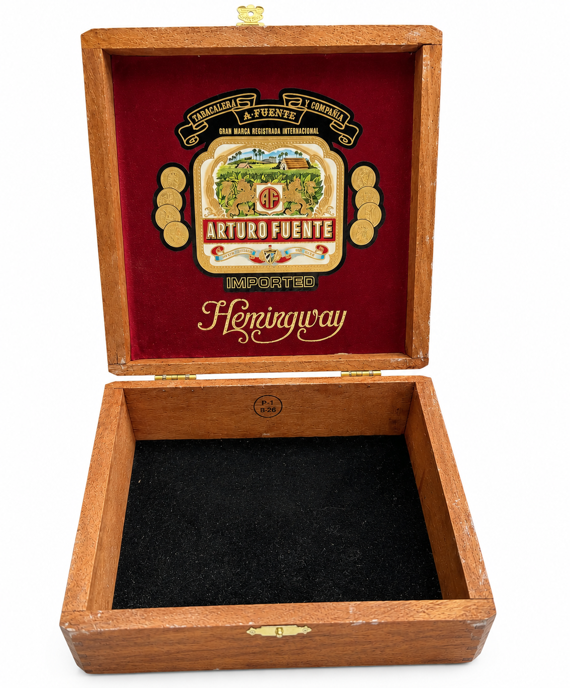 Vintage Arturo Fuente Hemingway Tobacciana Wooden Collectible Display Box